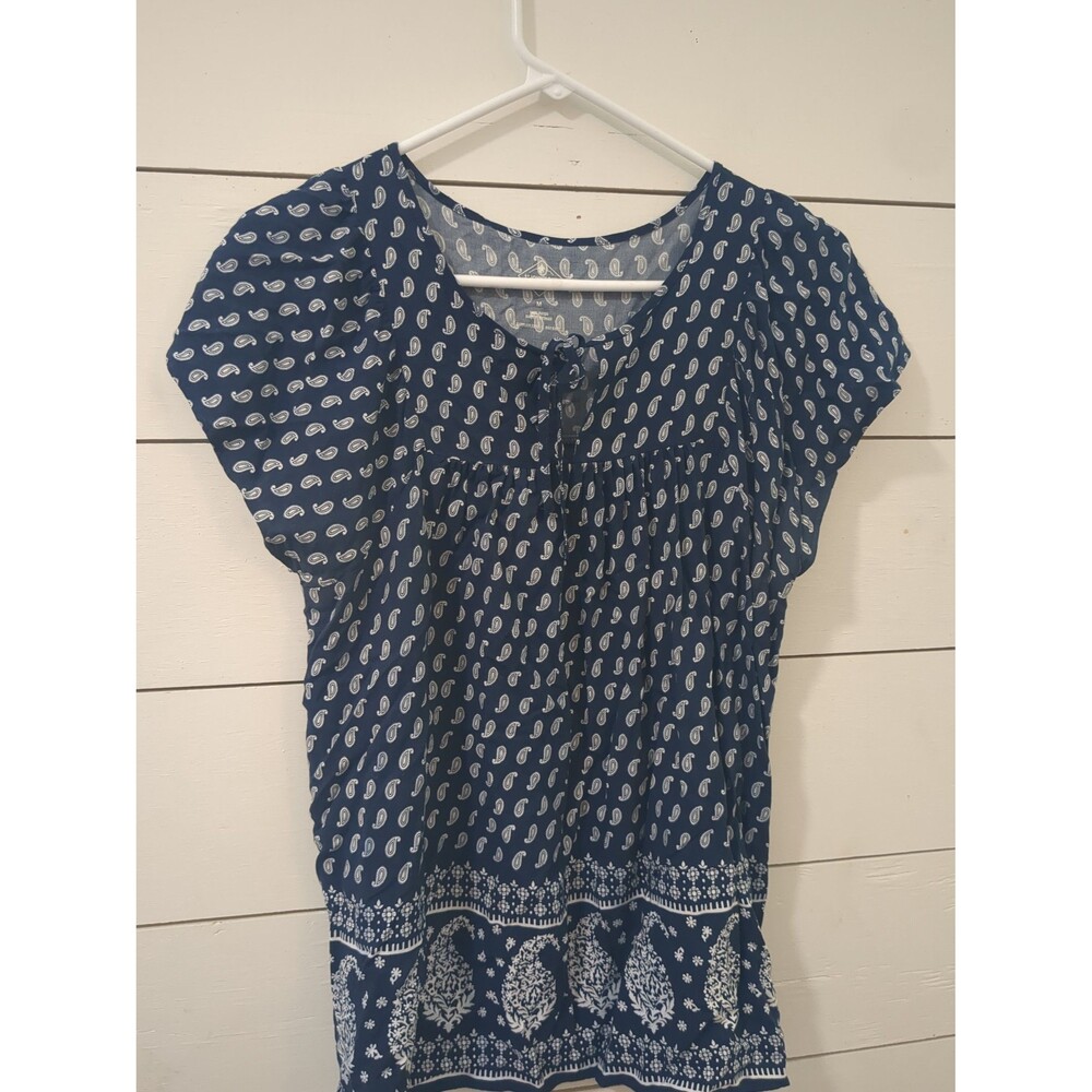 St. John's Bay blue white Paisley top medium coastal fall boho